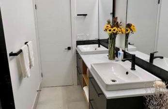 Ranch house in Bridal Trails - Foto 35