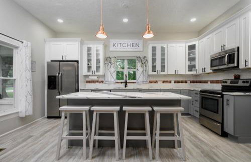 Promise Land Manor Historic home lake access, near parks and venues - Foto 2