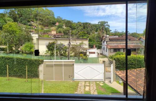 Espaço com piscina em Teresópolis. - Foto 15