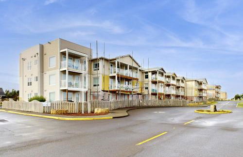 Top Floor - All The Views - 2 Bed 2 Bath Apartment in Westport - Foto 33