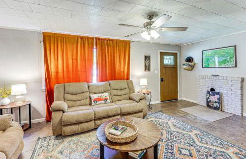 Rural Escape Near Lake Ouachita with Gas Grill! - Foto 4