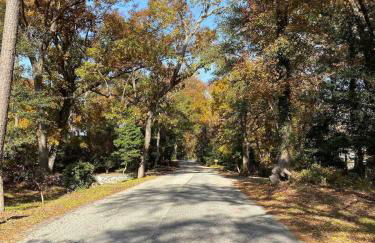 Soundside, canalfront Outer Banks house near ocean - Foto 38
