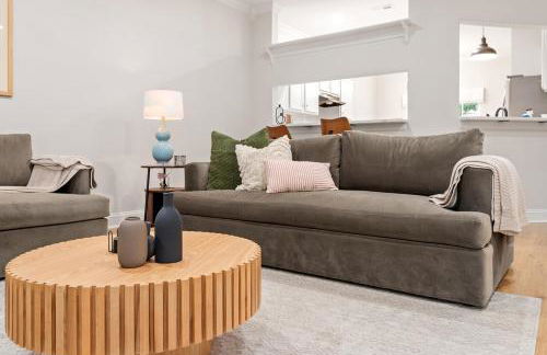 Raleigh Executive 2BR, Newly Furnished, Fenton & N Hills - Foto 15