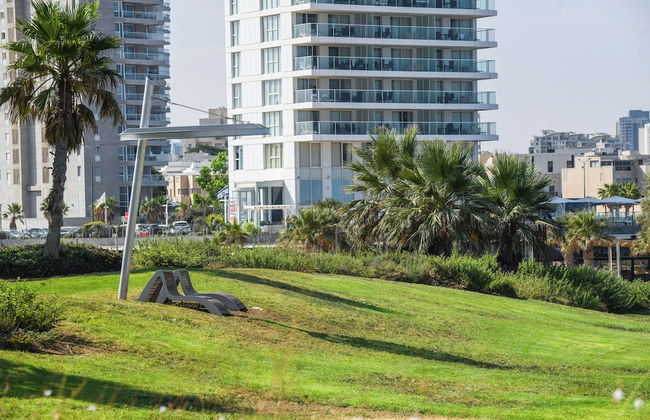 Coastline Family Triplex by Sea N' Rent - Photo 73