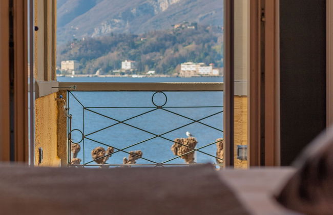 Terrazza Mazzini Stylish con vista lago - Photo 16