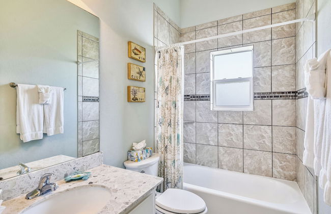 A Salty Kiss - Foto 16