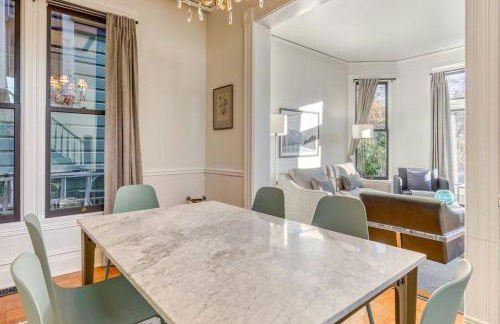 Landmark 23 - Photo 47