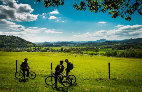 Ferienwohnung Gustav Kaiser Apartment - 60qm Design Fewo Zittauer Gebirge - Unterkunft in historischer Altstadt im Dreiländereck - Foto 23