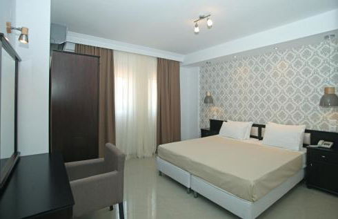 Naias Beach Hotel - Foto 43