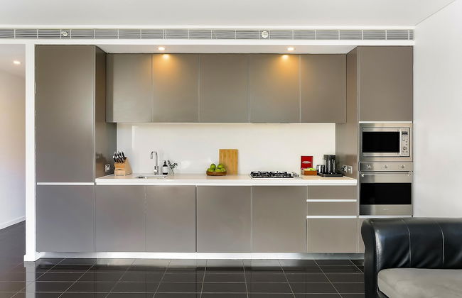 Stylish 1 Bedroom Apartment Camperdown - Photo 9