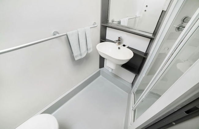 Student Only Chapter Islington in London - Photo 16