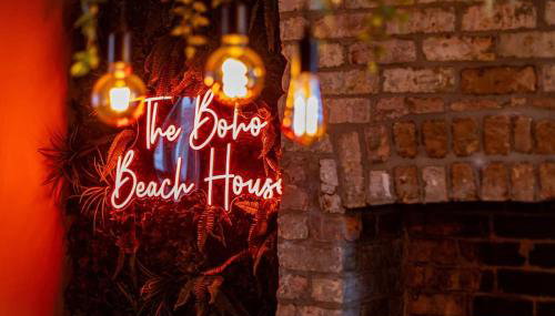 Boho Beach House Hot Tub, 3 Bedroom - Foto 5