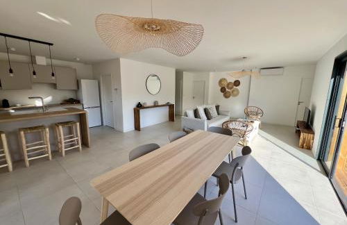 Maison en bois avec piscine proche de la plage - Foto 15