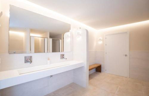 Exclusive 1 line Beach Apartment in Marbella with Panoramic Views - Foto 33