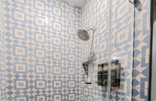 Hot Tub Deck BBQ Grill Patio Dog Friendly - Foto 61