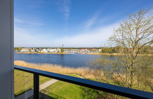 Apartment Overlooking the River, Pool, Dziwnow - Photo 31