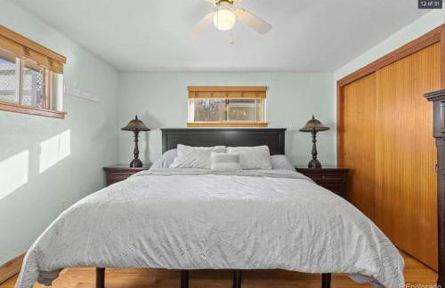 Sunny Beach House of Olde Town Arvada - Foto 4