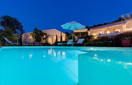 Villa Natura, Tranquility & Privacy near Acharavi - Foto 1