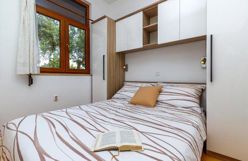 Apartments Kiki 150 METERS TO THE BEACH - Foto 14