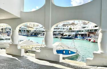 Wonderful Apartment in Puerto Marina - Photo 13