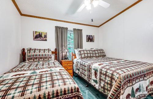 Solberg Lake House Dock, Deck and Stunning Views! - Foto 11