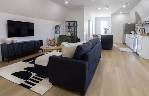 Excellence by Urooms Apartments Near NYC and Newark Airport with Parking - Foto 7
