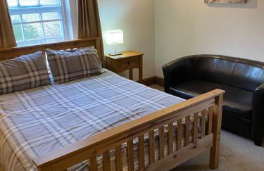 4 BR 2 Bathroom House Parking Garden St Neots Town Centre - Foto 28