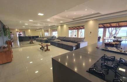 Casa de campo de alto padrão à beira da represa - Foto 43