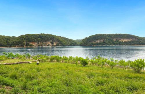 Shoreline Serenity-Direct Lake Access - Foto 35