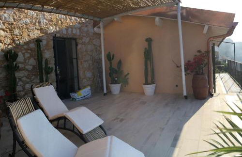 House in Grimaldi. Spectacular view over the French Riviera! - Foto 15