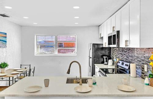 Modern 2br Near Aventura Mall & Sunny Beach - Foto 40