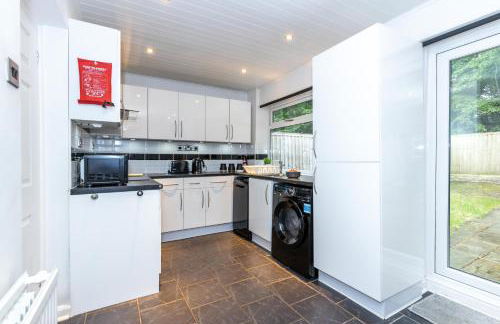 CAPRI 13 SA - 3 Bedroom House close to Loughborough University, EV car facilities, Free Parking, Free Wifi - Ask for contractor rates! - Foto 12