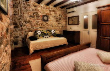 Old town house - Photo 10