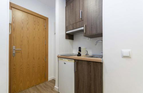 Regency IV - Ferga Suites - Photo 13