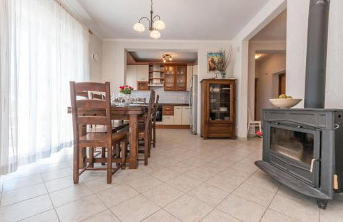 Cozy Home In Tinj With Kitchen - Photo 5