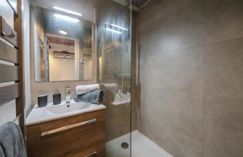 Appartement 2 chambres avec balcon et parking - Foto 10