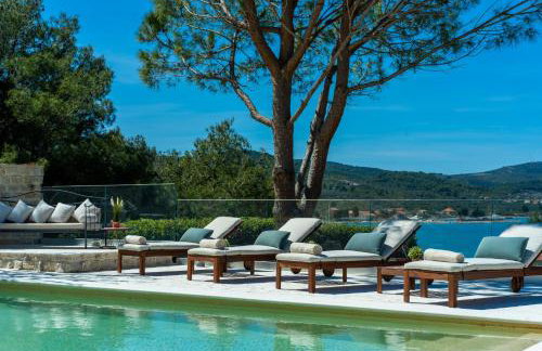 Villa Barotul with pool - Photo 8