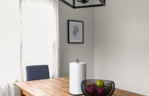 10 Min to Downtown-Modern in Magic City-Both Units - Foto 39