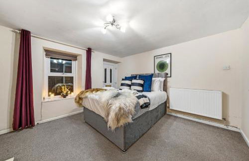 Knole Stylish 3BR House w Garden, Parking Near Cribbs and M5 by AltoLuxo Short Lets & Serviced Accommodation - Foto 16