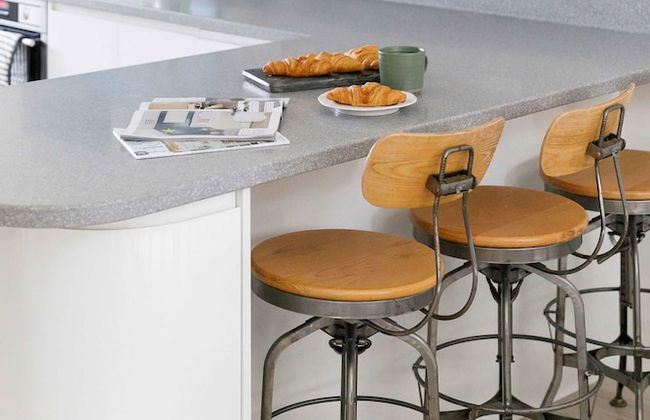 Stylish 4 Bed Home Close to Beach - Foto 16