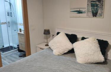 Apartamento nuevo con parking y piscina gratis - Photo 35