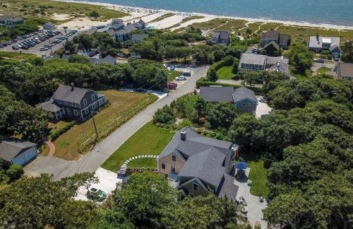 Gorgeous Home 2 Min Walk to Beach - Foto 5