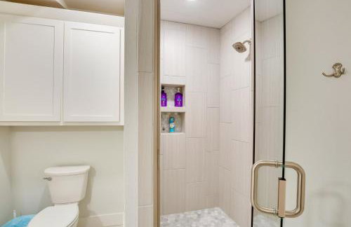 Relax Fireside! Waterfront Malakoff Home with Pool - Foto 23