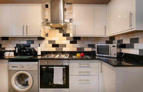 Woodhouse Stays for Contractor and Family Stay, Free Parking, Fast WiFi - Foto 69