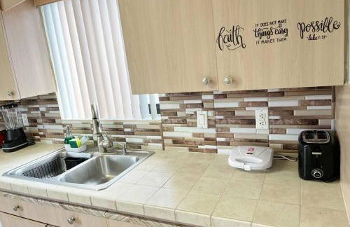 Amazing & cozy Duplex near Zoo Miami ! - Foto 35