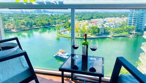 OCEAN BAY VIEWS 2Bdr 2Bath BEACH CONDO PARKING - Foto 1