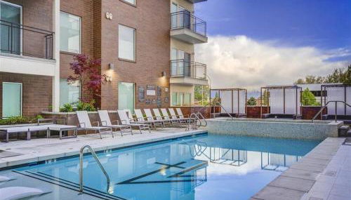 Penthouse Apt - PoolGymHotTubPkg - View! - Foto 3