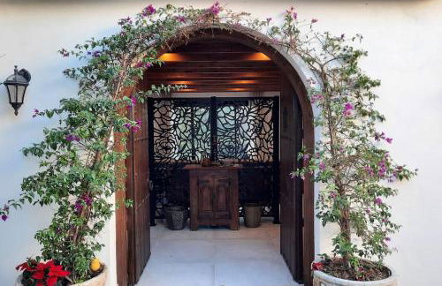 La Escala - 6 bedroom villa with pool - Photo 44