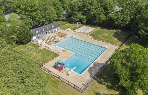 Townhome in No VA, 40 Mins to DC, Pets OK, Fast WiFi - Foto 20