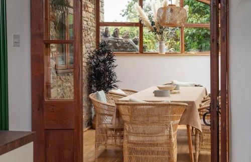 Beautiful Cottage nr Mendip Hills Private Parking - Photo 12